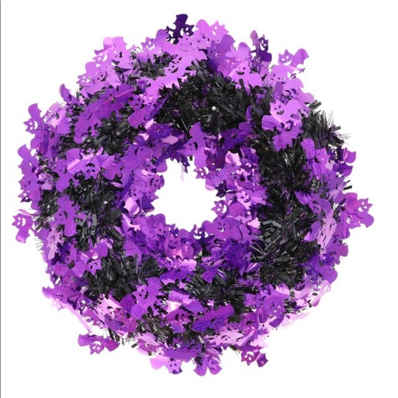 Halloween Holographic Bat 19” Tinsel Wreath NWT - Picture 1 of 9